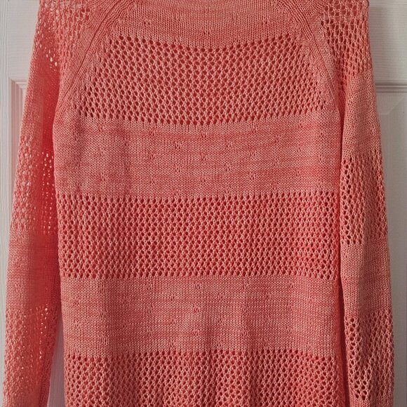 Woman's Sweater - Picture 3 of 3